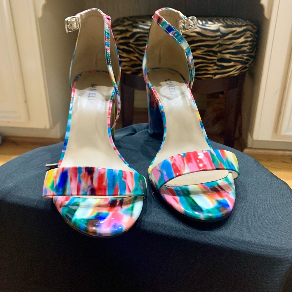 Multi colors art deco shoes